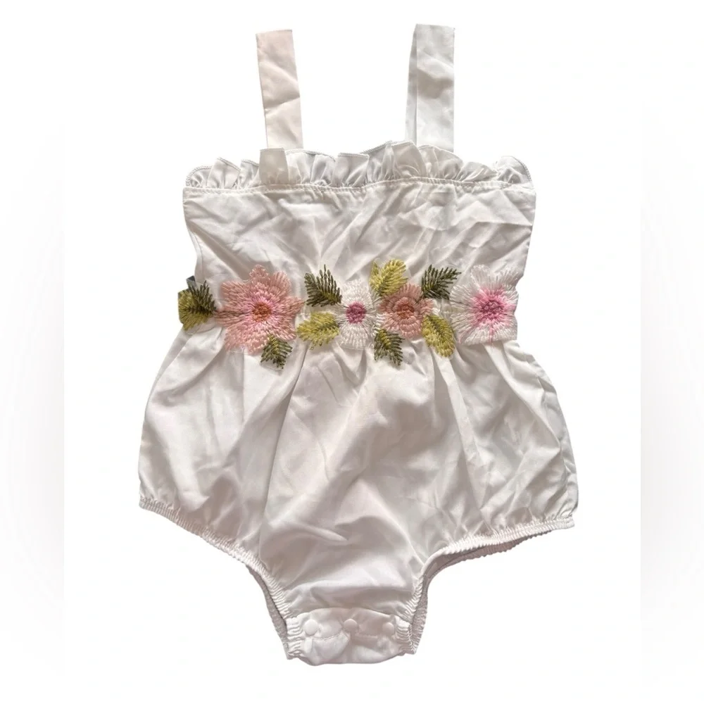 SHEIN White Baby Apparel Floral Bubble NWOT 12-18 Months 4 0580